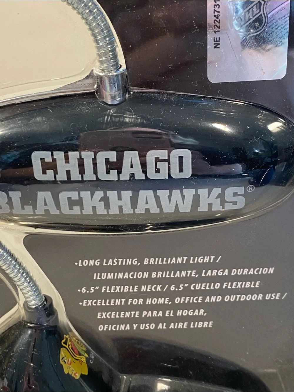 NHL Chicago Blackhawks Black LED Desk Lamp 6.5” Flexible Neck